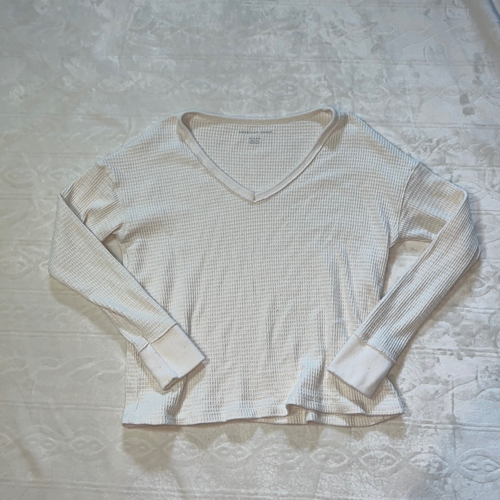 American Eagle top‎